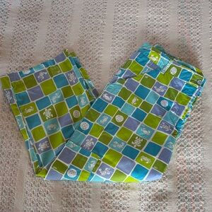 Lilly Pulitzer green & blue capri pants * sz 12 * beach themed